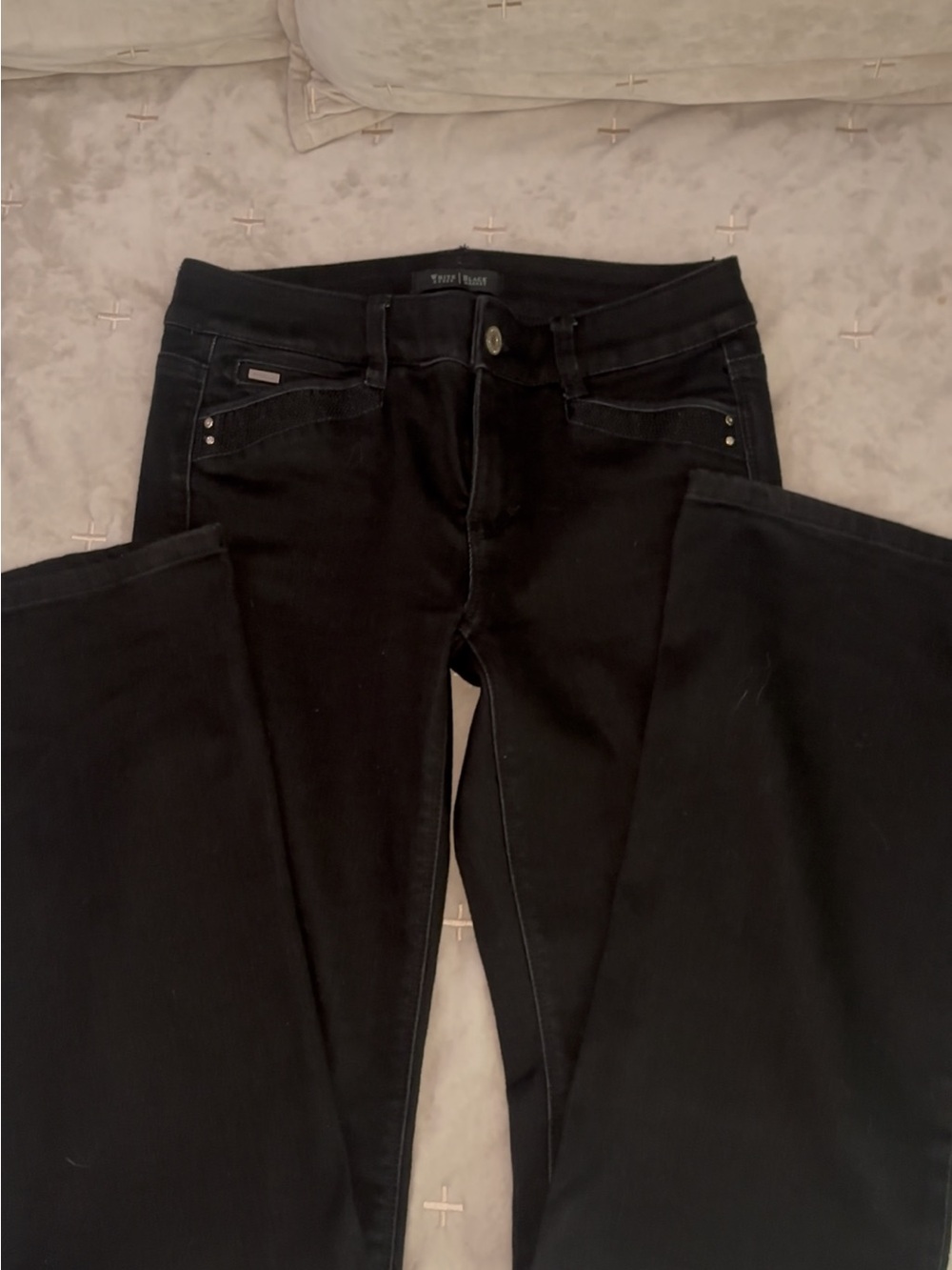 White House Black Market Women's Skinny Jeans - Black